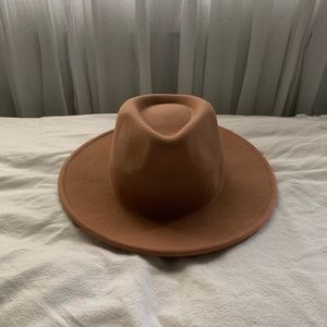 Wide Brim Hat in Tan